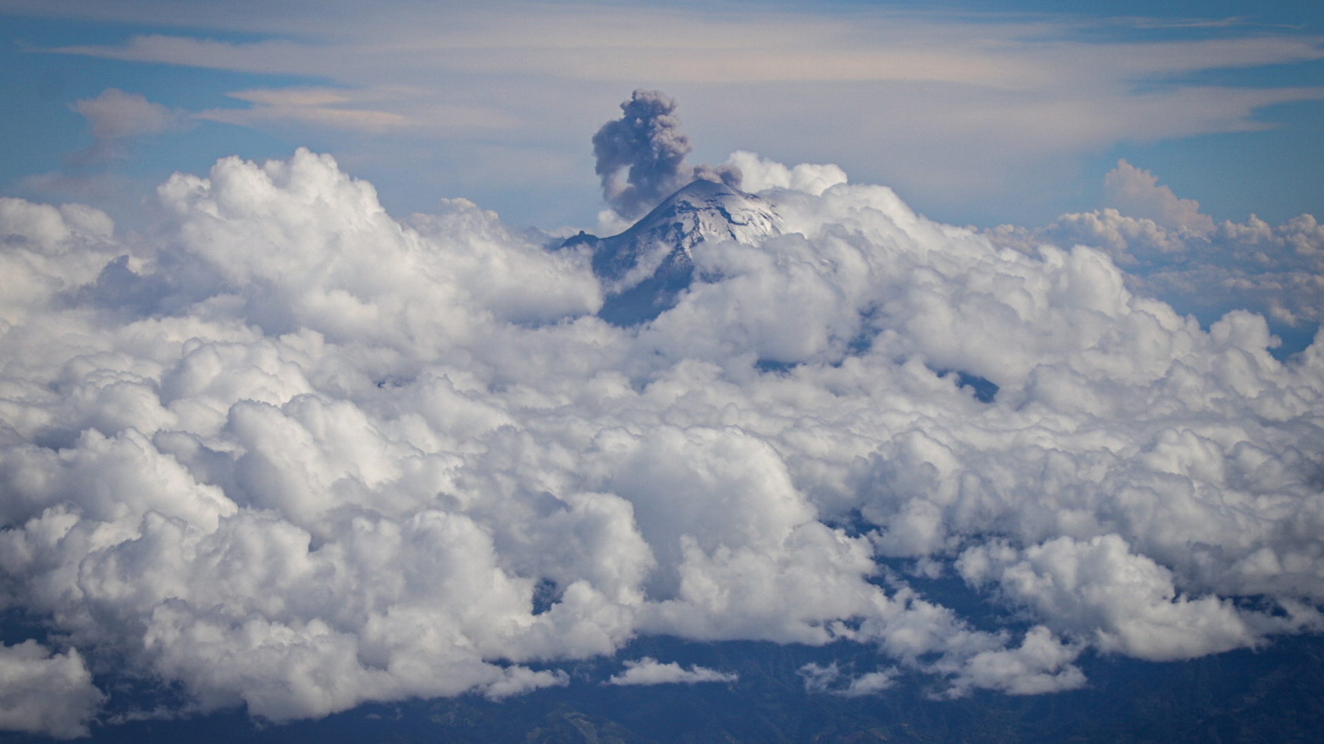 Popocatépetl emite 301 exhalaciones en las últimas 24 horas