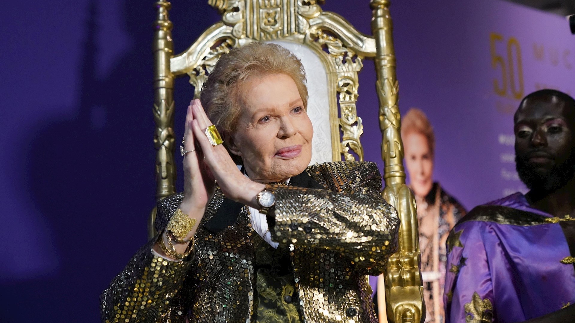 #Video Netflix lanza el avance del documental de Walter Mercado #Video Netflix lanza el avance del documental de Walter Mercado