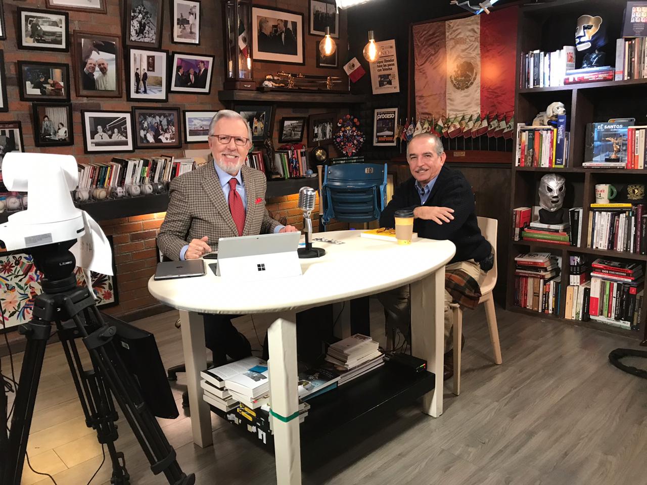 Carlos Marín presenta la tercera edición de Manual de Periodismo