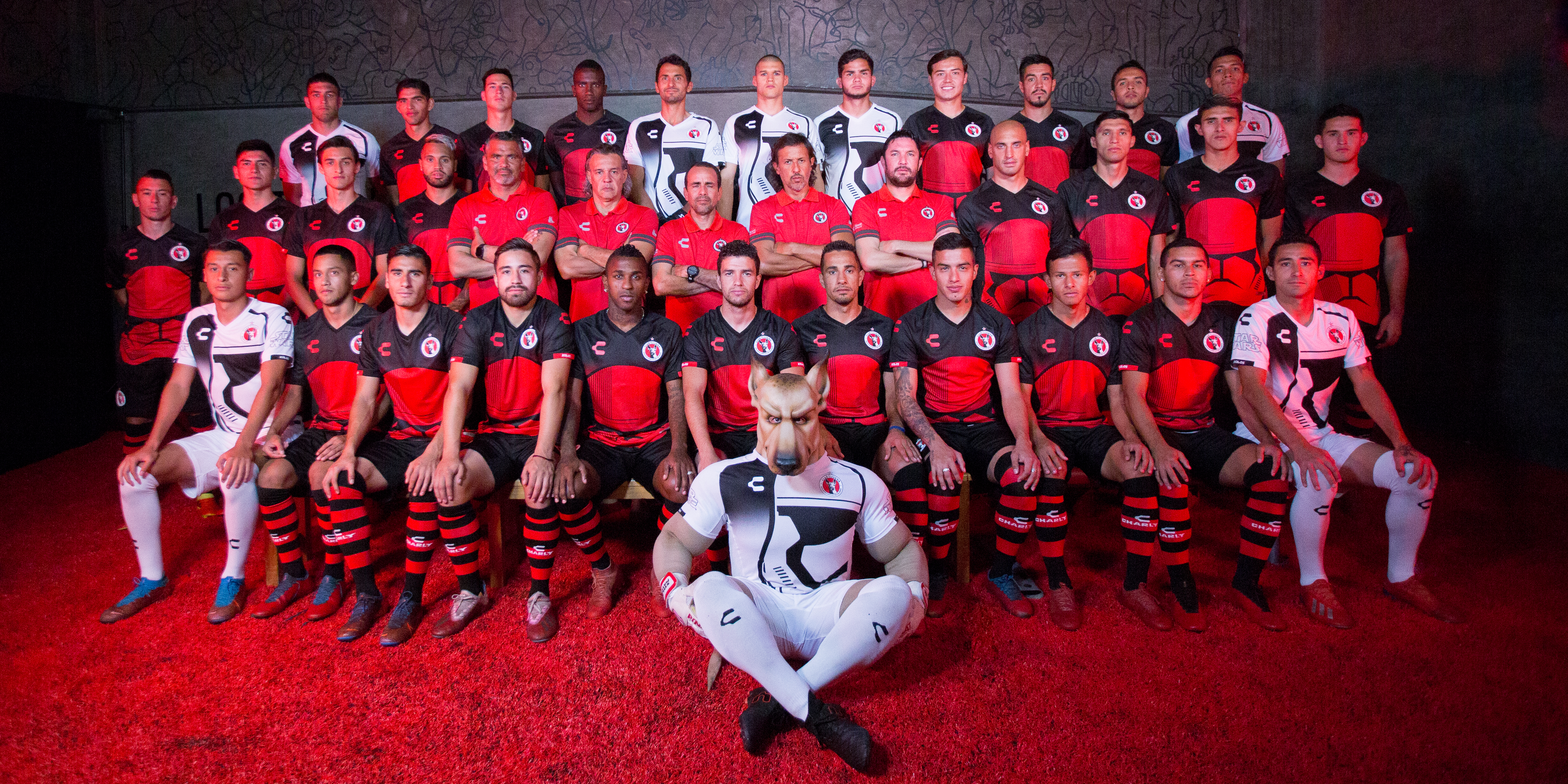 Stormtroopers ‘refuerzan’ a los Xolos - xolos-star-wars-085