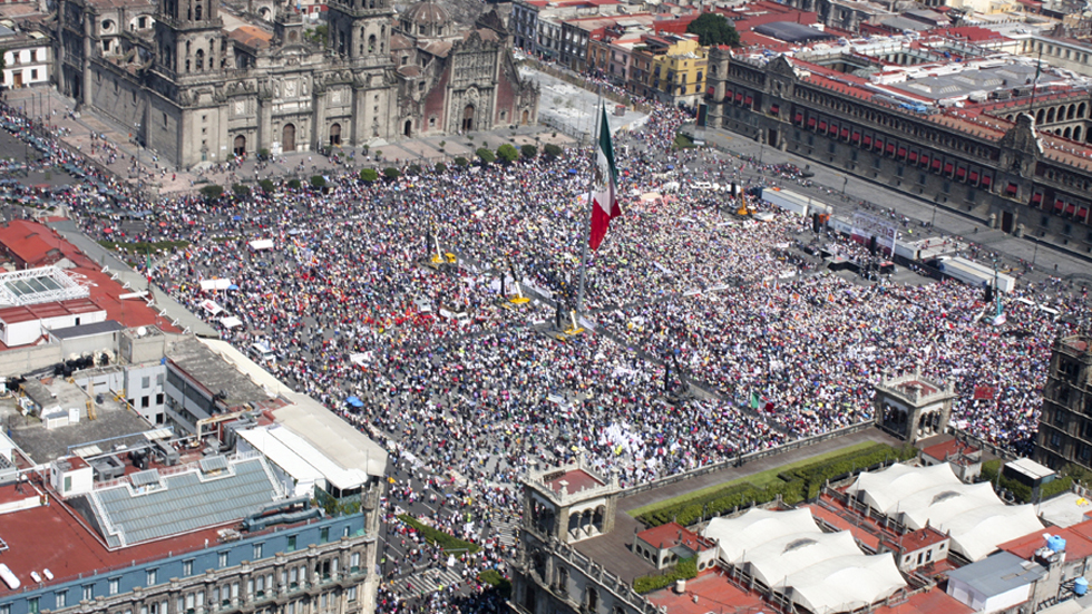 El que quiera llevarlo, puede hacerlo: AMLO sobre uso de cubrebocas en informe del Zócalo El que quiera llevarlo, puede hacerlo: AMLO sobre uso de cubrebocas en informe del Zócalo
