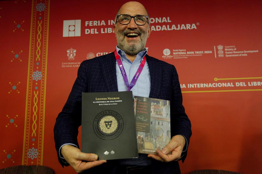 Movimientos sociales impulsan cambios legislativos: José Ramón Cossío