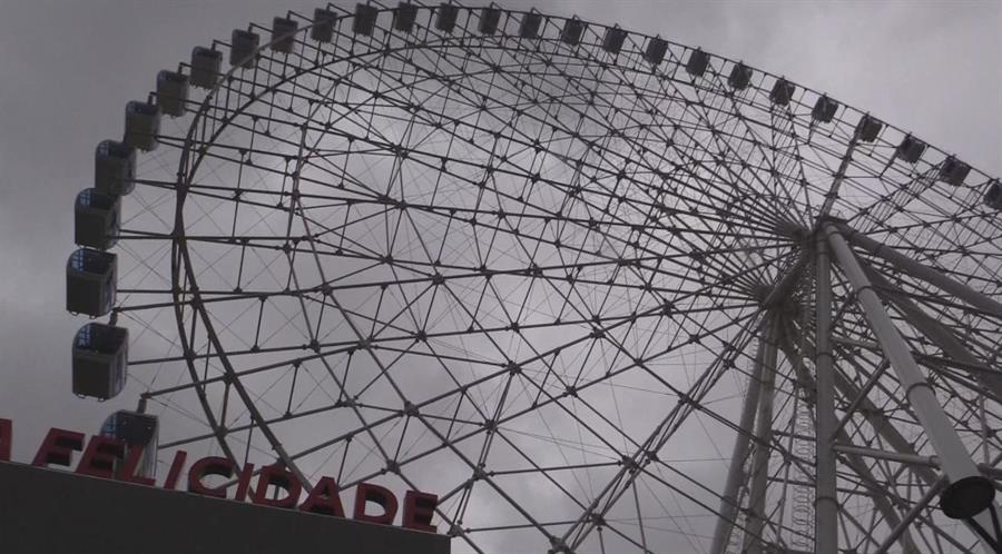 Inauguran en Río de Janeiro la rueda de la fortuna más grande de América Latina