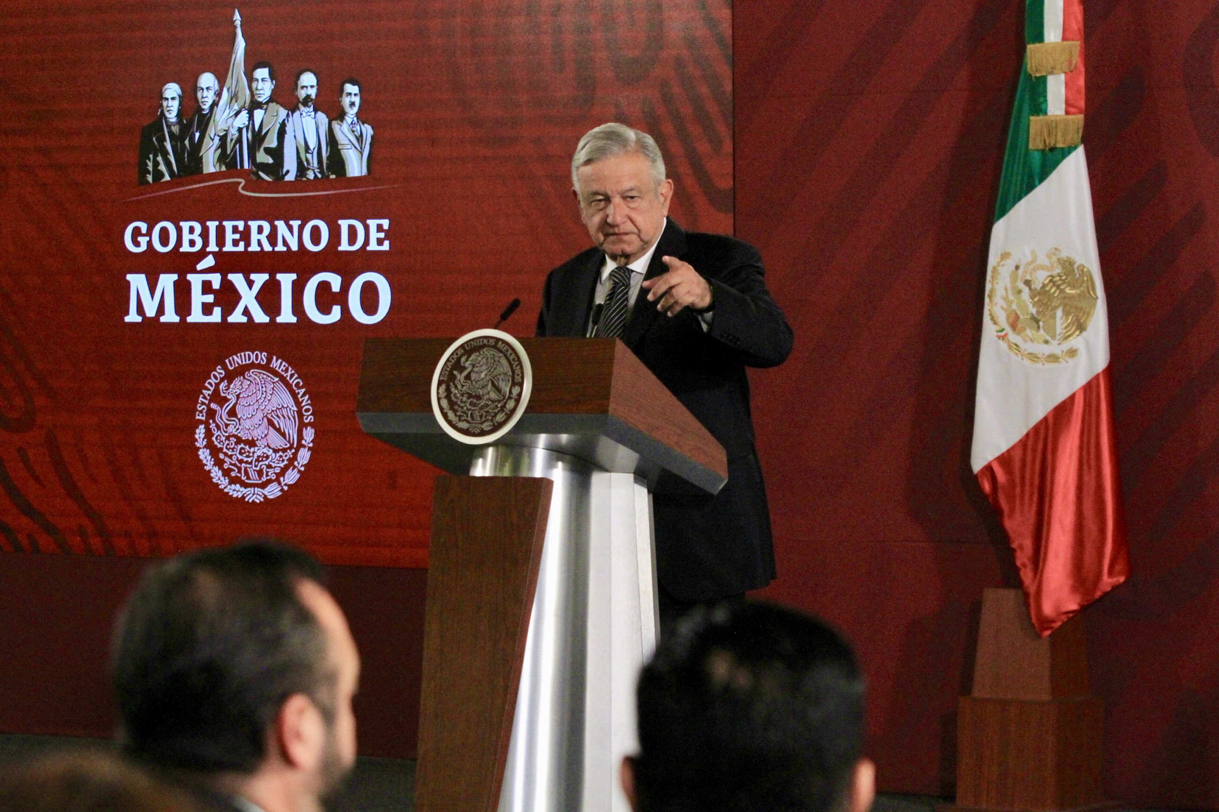 López Obrador afirma que presunta transferencia desde Segob a cuenta de familia de García Luna ocurrió en sexenio de Calderón