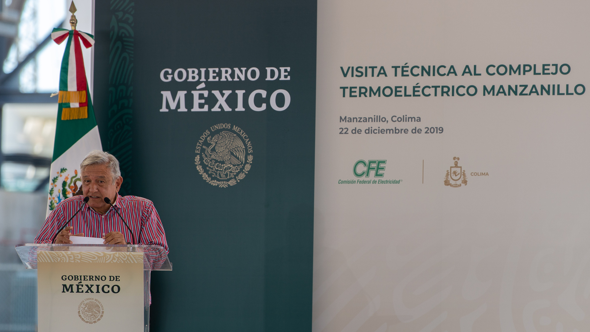 López Obrador manda “al carajo” a dirigentes sindicales petroleros