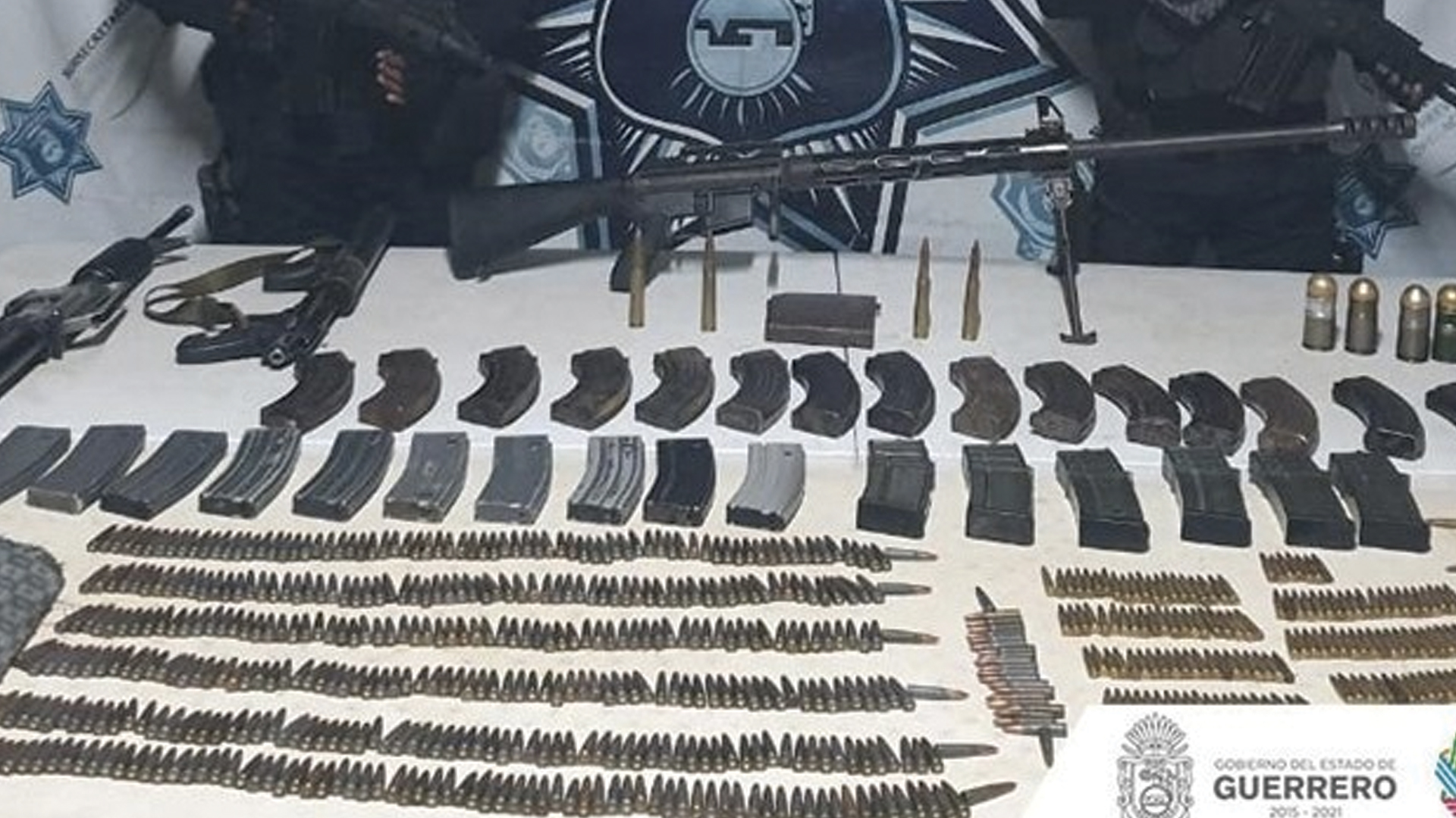 Aseguran armas, explosivos y un vehículo en Guerrero