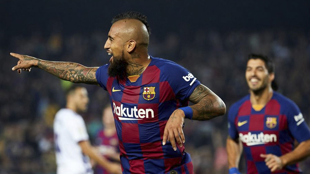 Vidal denuncia al Barcelona por impago de 2.4 millones de euros
