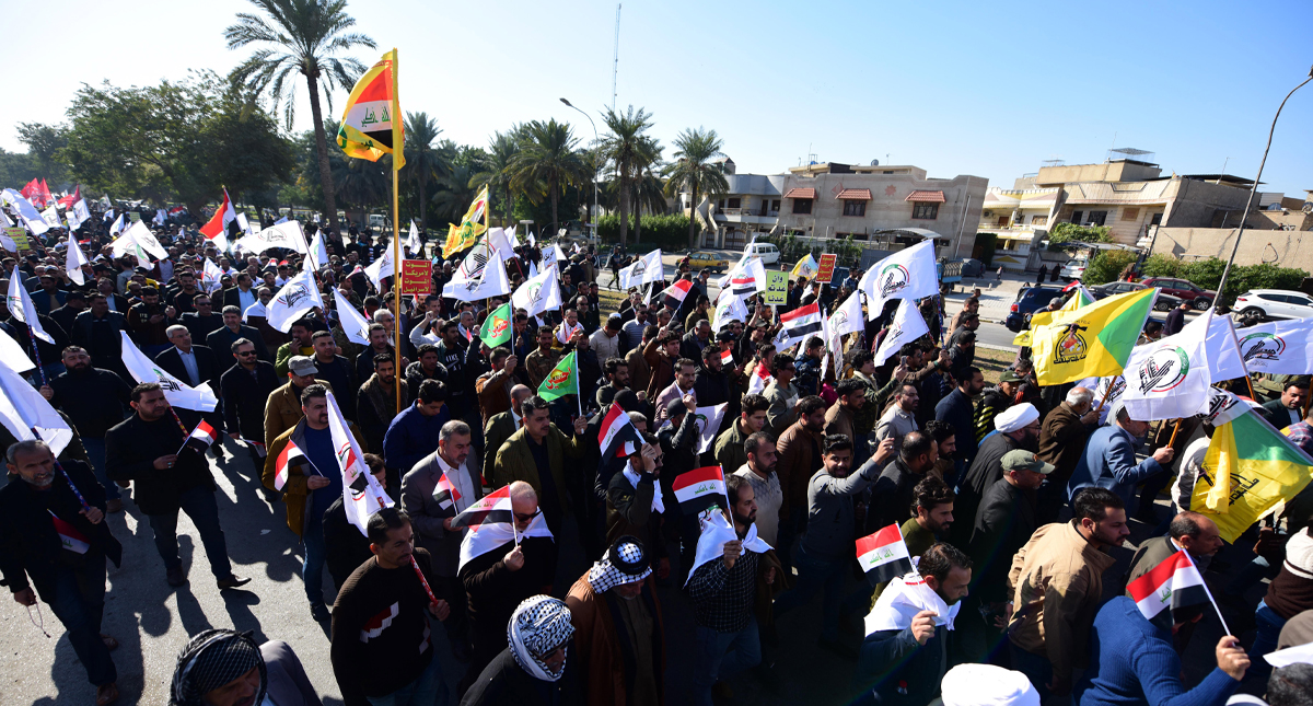 Estados Unidos envía “fuerzas adicionales” para reforzar embajada en Bagdad