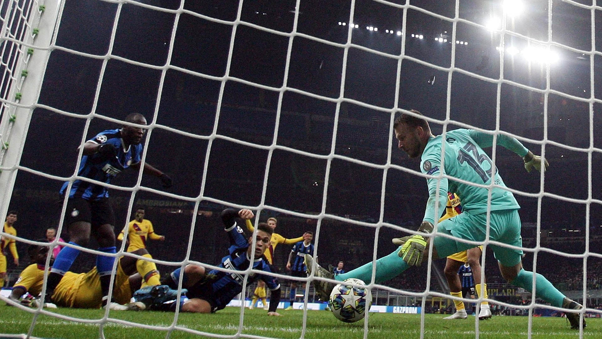 Barcelona termina invicto la fase de grupos de la Champions - barcelona-inter-de-milan-partido-champions-2