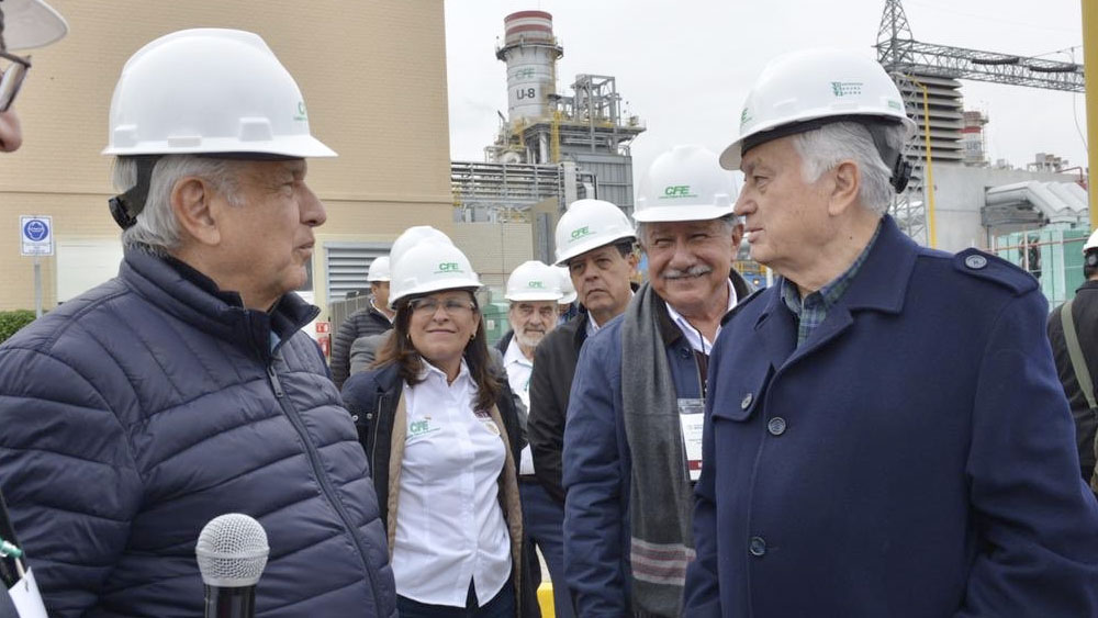 Bartlett destaca lucha de AMLO contra privatización del sector eléctrico