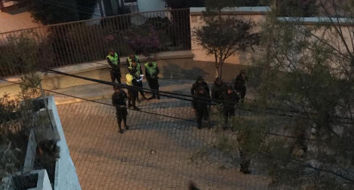 Continúa el asedio policiaco a la Embajada de México en Bolivia, denuncia la SRE