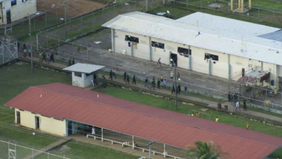 Tiroteo en cárcel de Panamá deja 14 muertos