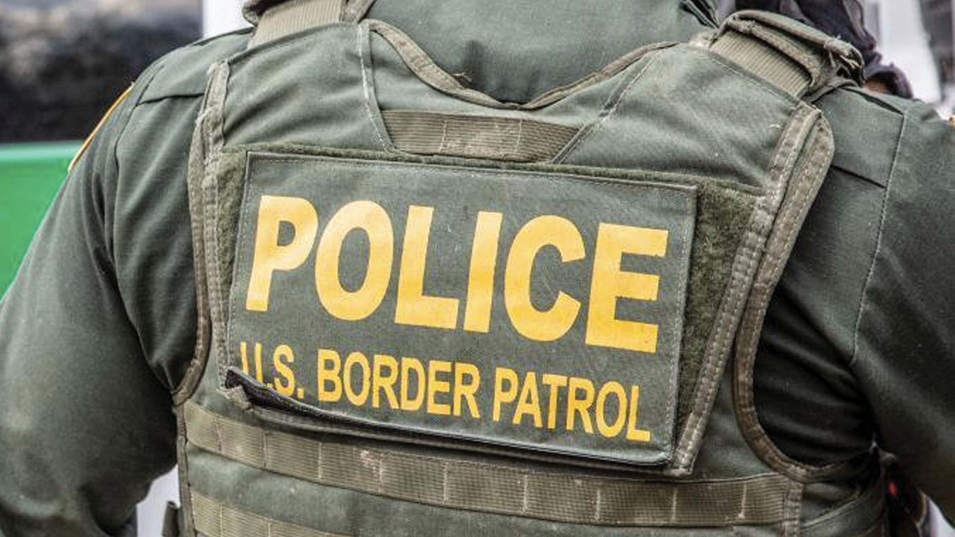 EE.UU. amplía programa para devolver migrantes a México