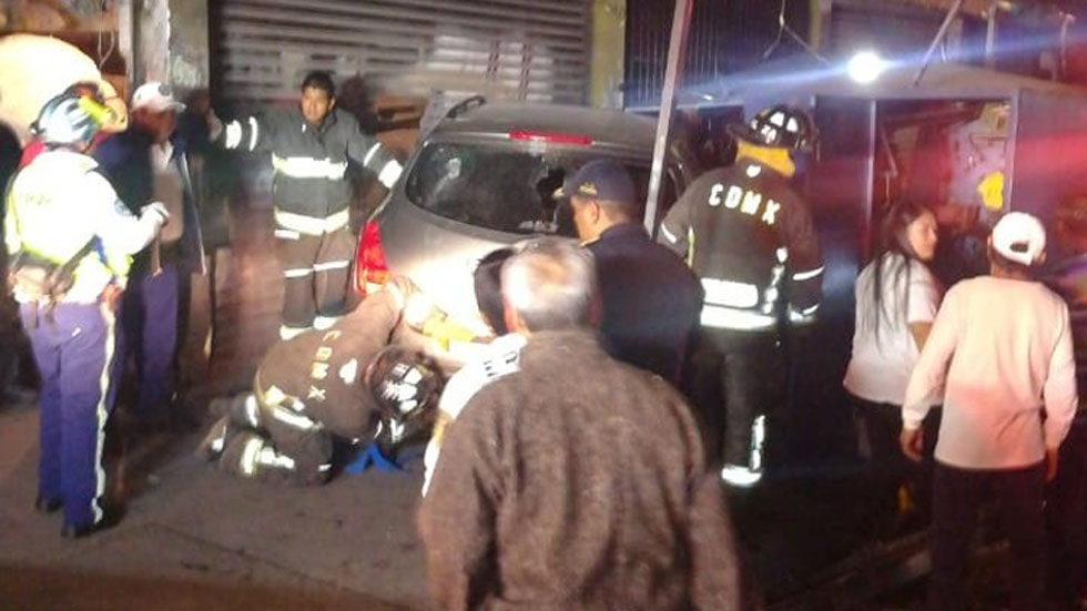Automovilista atropella a seis personas en la colonia Morelos