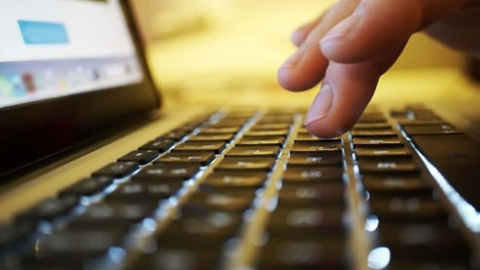 Hallan a menor desaparecido en casa de distribuidor de pornografía infantil