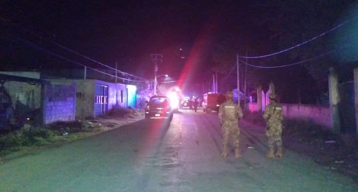 Encuentran dos cuerpos con signos de tortura en Cancún