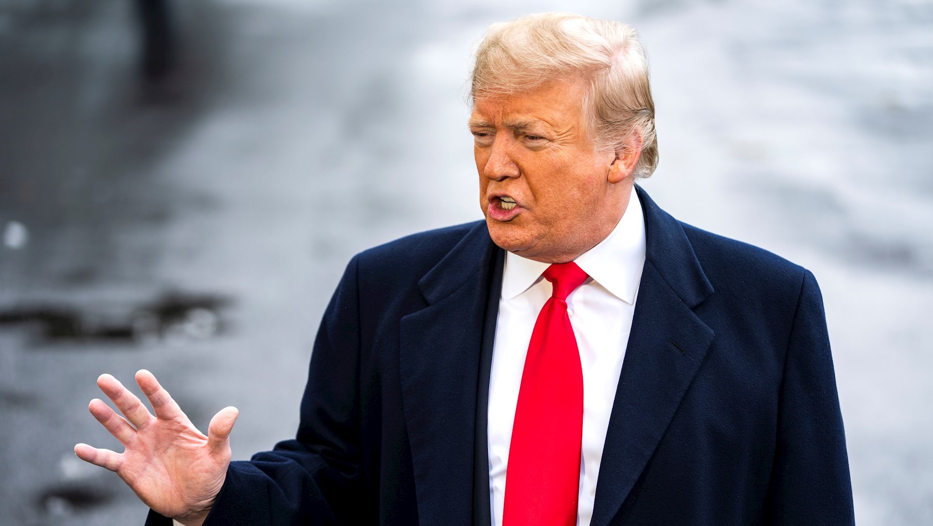 Revelan nueva evidencia de presión de Trump hacia Ucrania para investigar a Biden