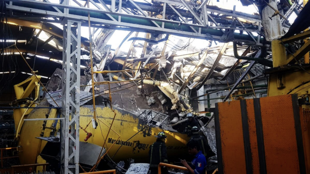 Explosión en fábrica de Ecatepec deja un muerto y 10 heridos