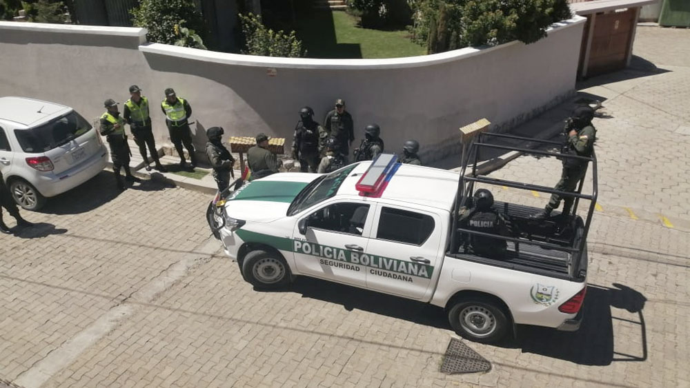 Continúa asedio en Embajada de México en Bolivia