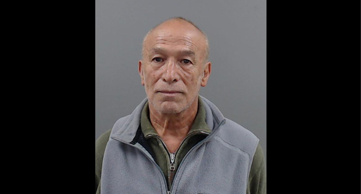 EE.UU. busca desnaturalizar a exolímpico mexicano acusado de abuso de menores