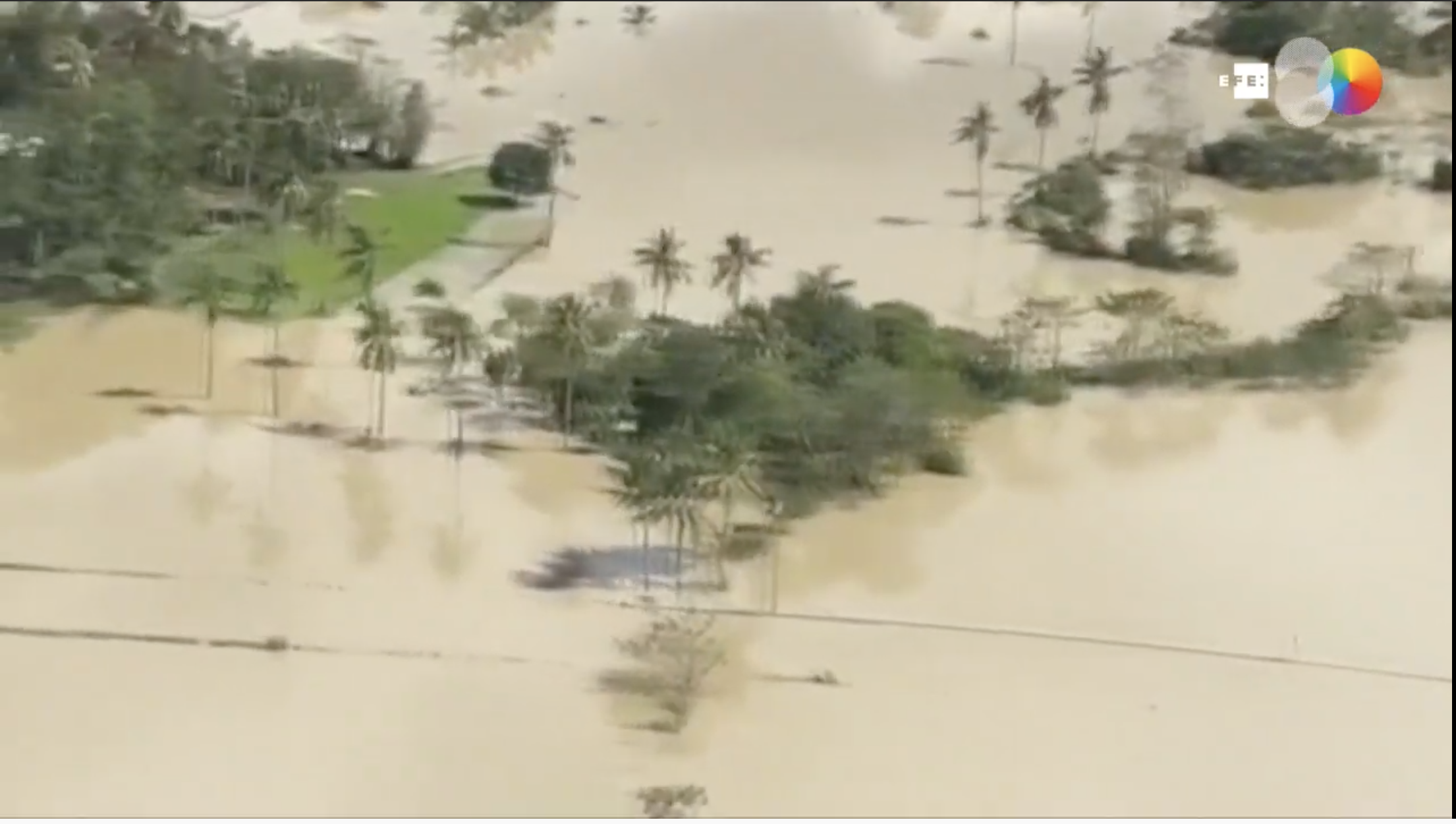 El tifón Phanfone arruina las Navidades en la región central de Filipinas