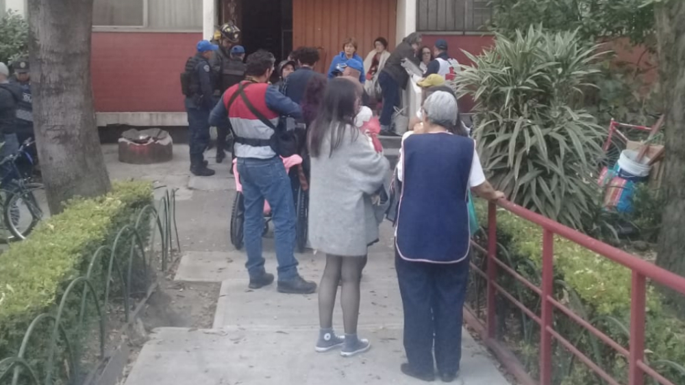 Mueren dos personas y un perro por inhalación de gas en Tlatelolco