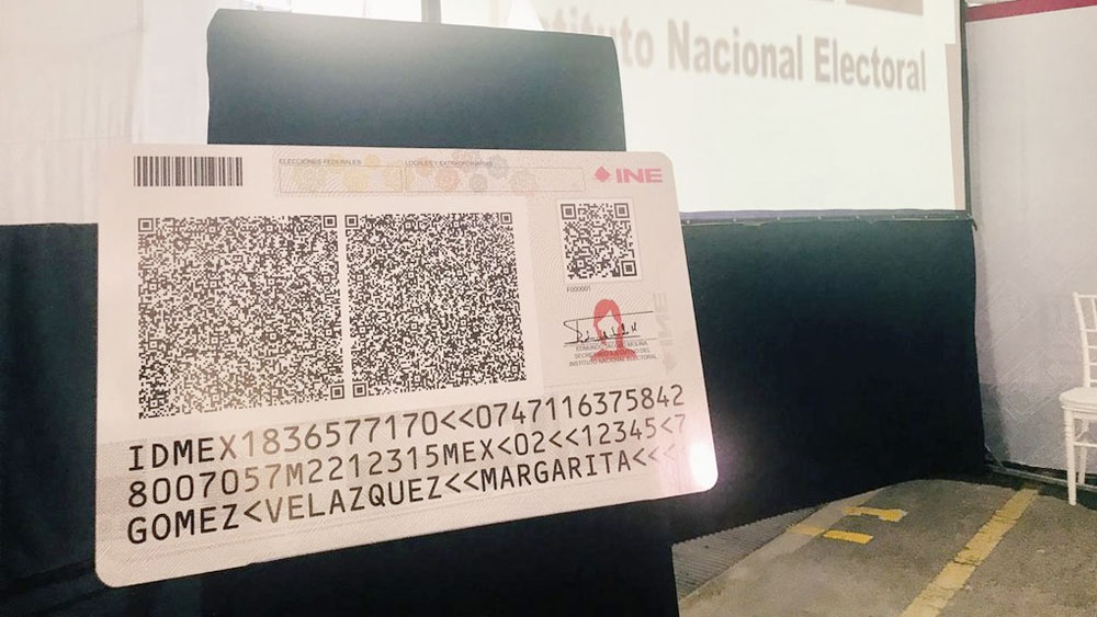 INE inicia fabricación de credenciales con código QR