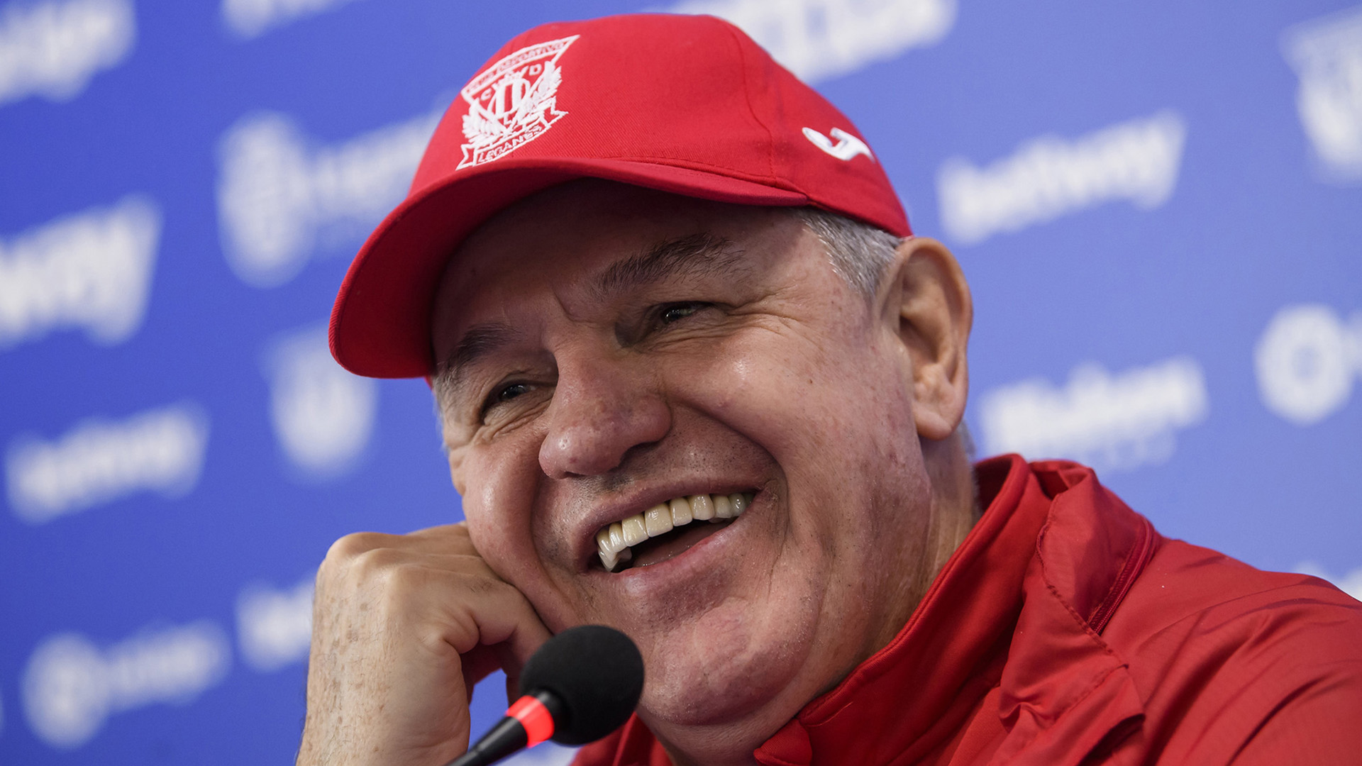 Absuelven a Javier Aguirre de corrupción deportiva