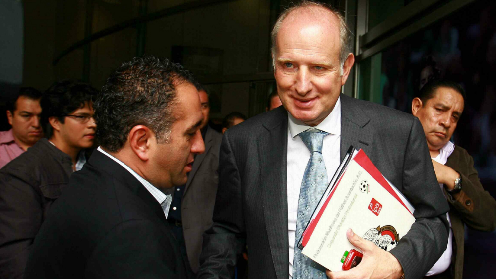 Muere Jimmy Goldsmith, dueño de Loros de Colima