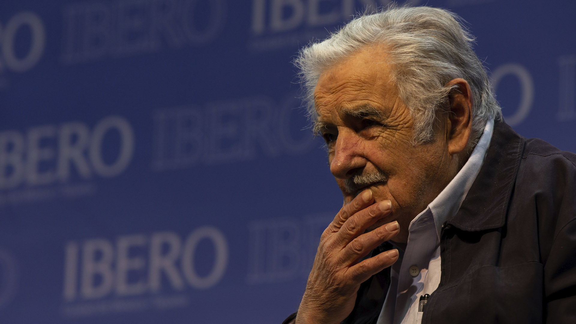 AMLO y Bolsonaro “dejaron pastorear” al COVID-19, expresa José Mujica