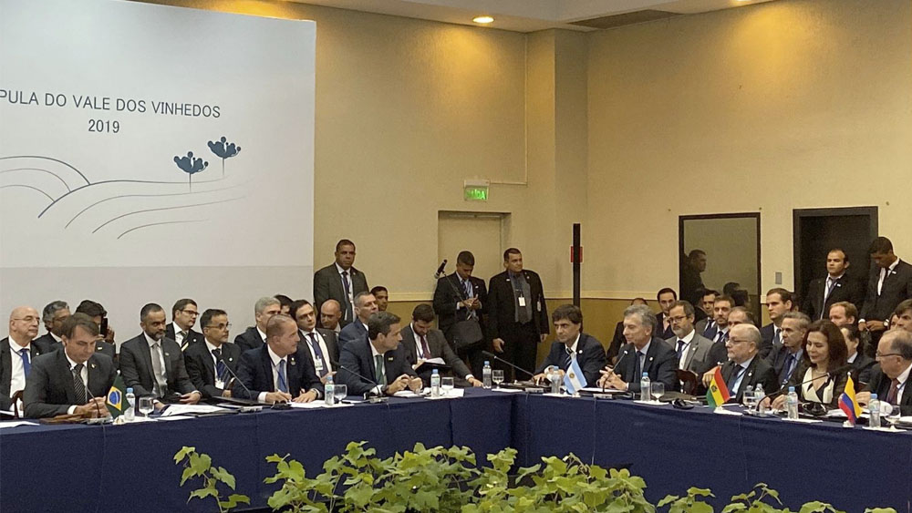 Macri insta a Mercosur a redoblar democracia y diálogo en la región