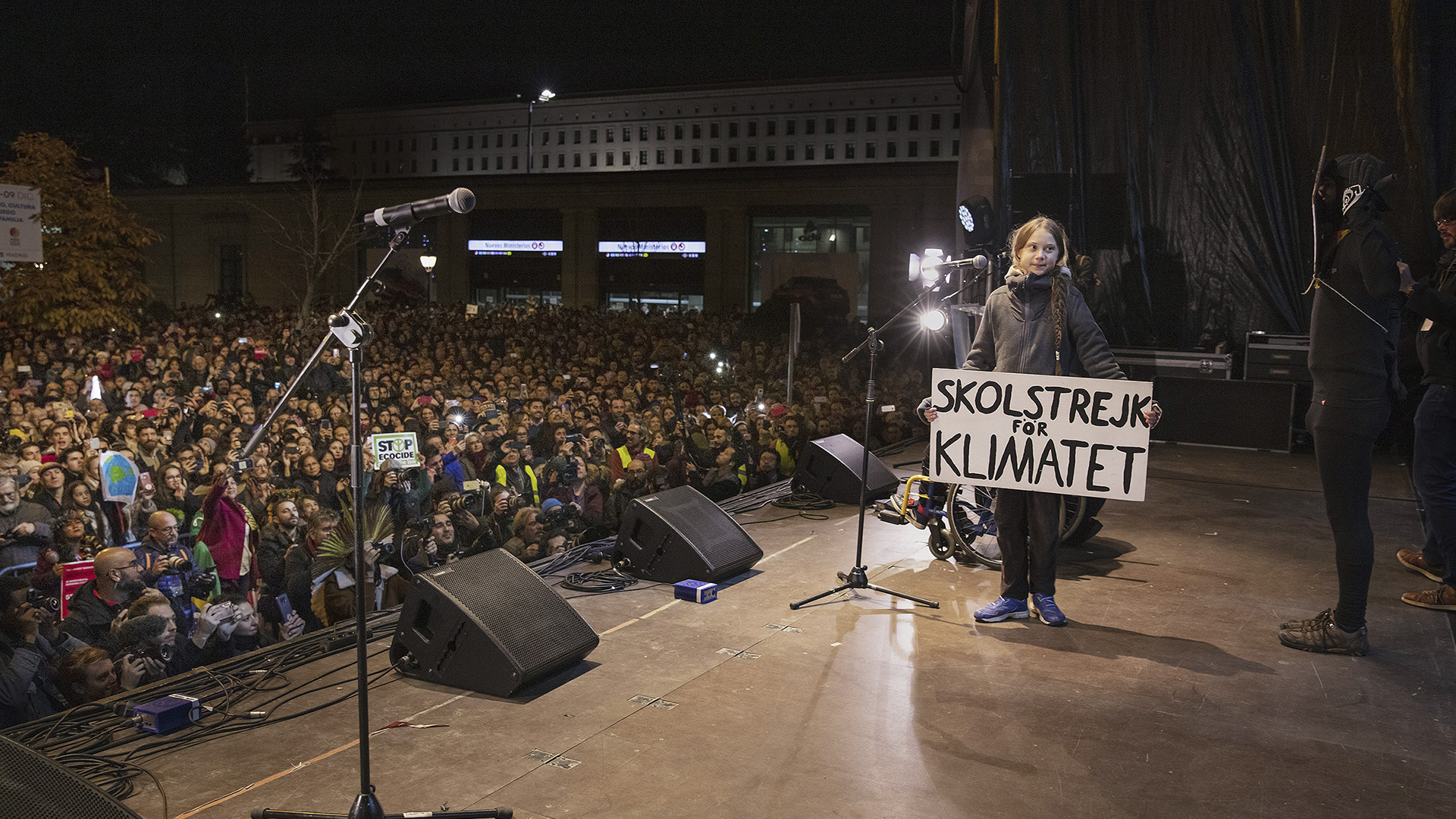 Greta Thunberg es la persona del año para la Revista Time - mensaje-de-greta-ante-cientos-de-personas-durante-la-cop25-de-madrid-el-6-de-diciembre