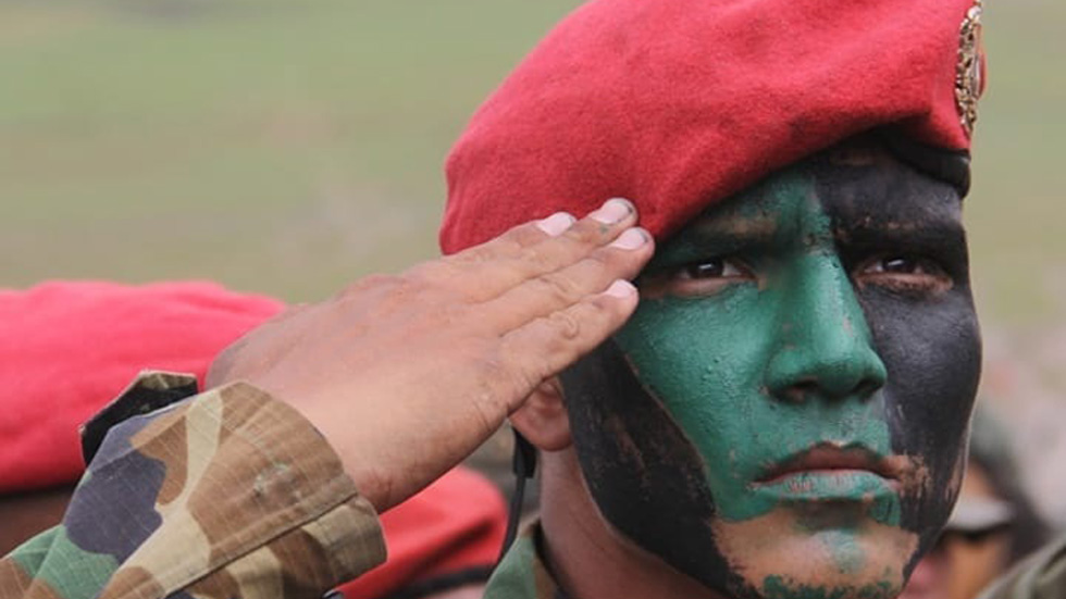 Brasil retiene a cinco militares venezolanos en reserva indígena