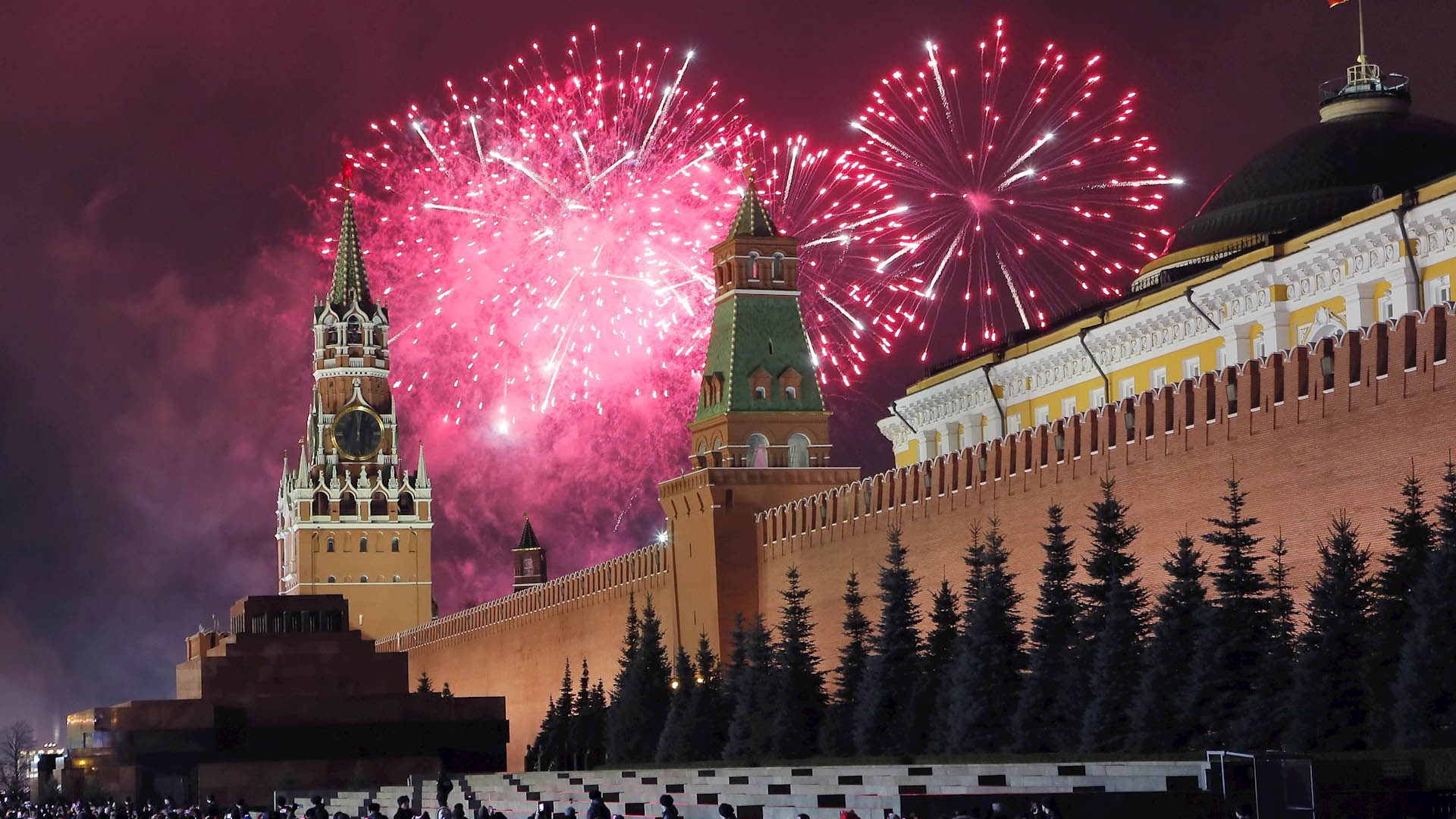 Así celebran en el mundo al Año Nuevo 2020 - moscu-rusia-ano-nuevo-2020-plaza-roja