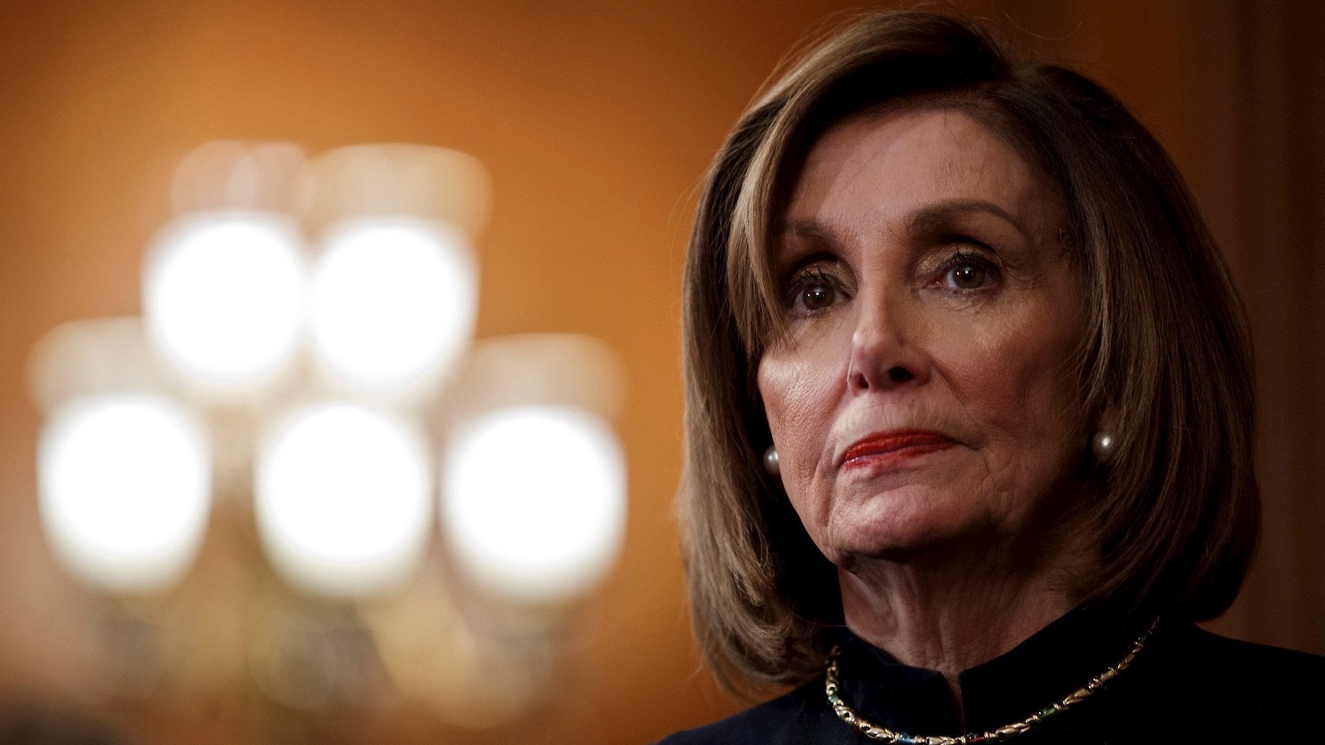 Pelosi asegura que EE.UU. quiere un juicio político justo contra Trump