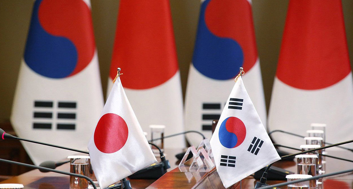 Corea del Sur y Japón retomarán negociaciones para resolver conflicto comercial