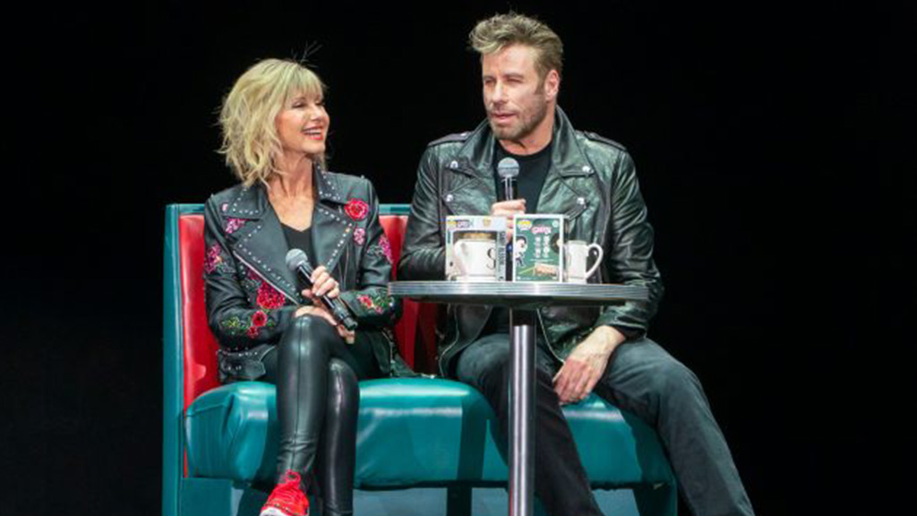 Olivia Newton-John y John Travolta reviven a 'Sandy' y 'Dany' - olivia-newton-john-y-travolta-en-meet-grease