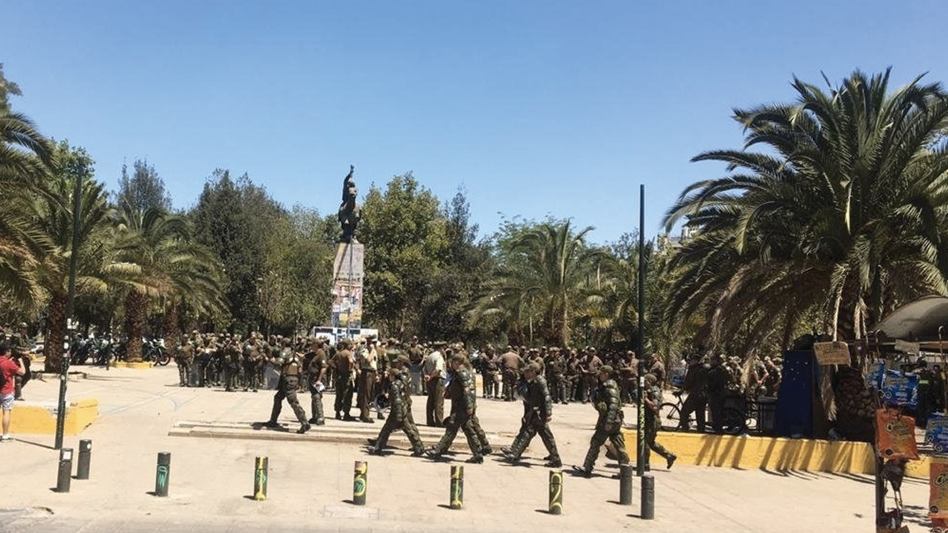 Gobierno de Chile desplegó a un millar de policías para desactivar protestas