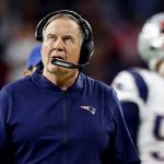 Belichick, coach más ganador de la NFL, no entrará al Salón de la Fama en su primer año de elegibilidad