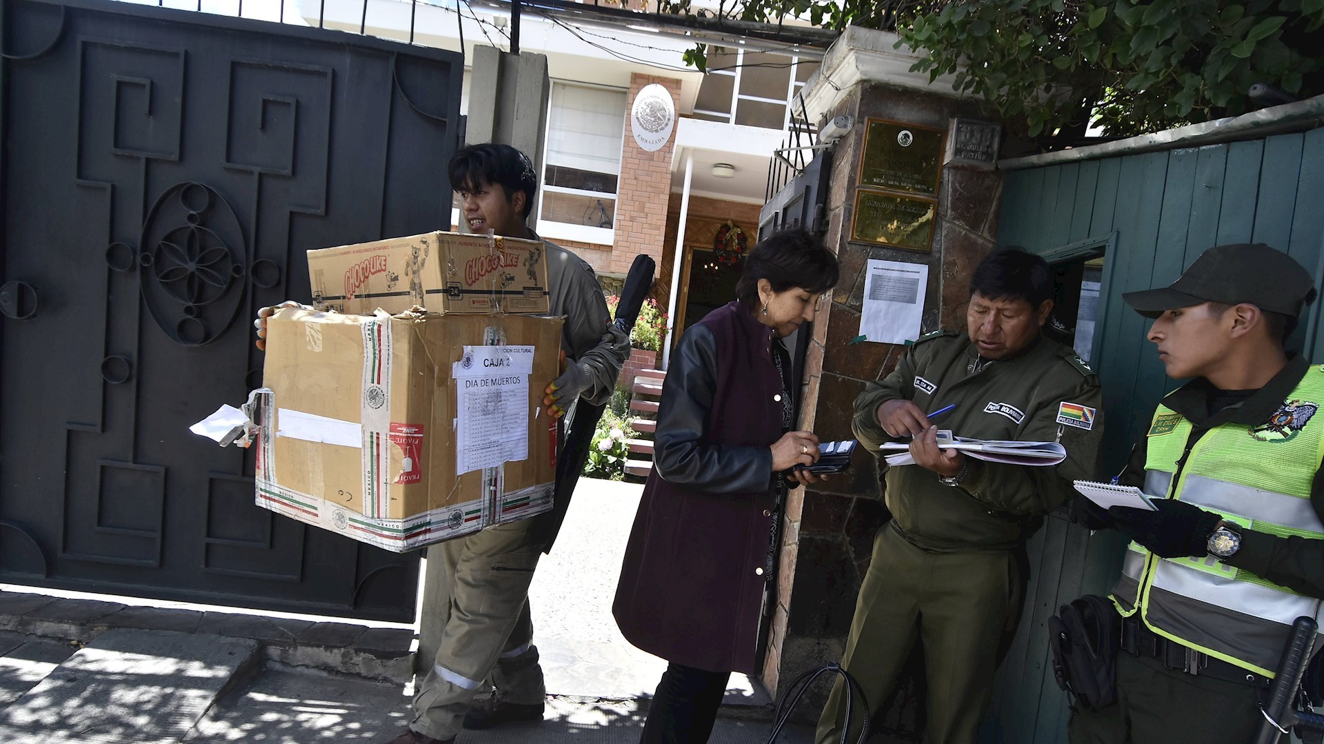 Confirma SRE cambio de sede de Embajada de México en Bolivia