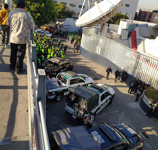 Policías capitalinos se retiran del AICM tras amenaza de bloqueo - policias-en-resguardo-del-aicm