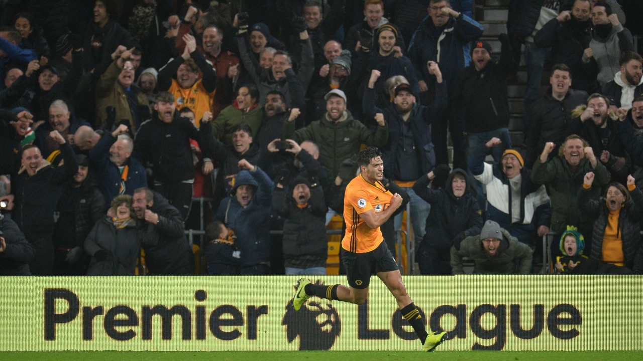 #Video Gol y asistencia de Raúl Jiménez contra el Manchester City