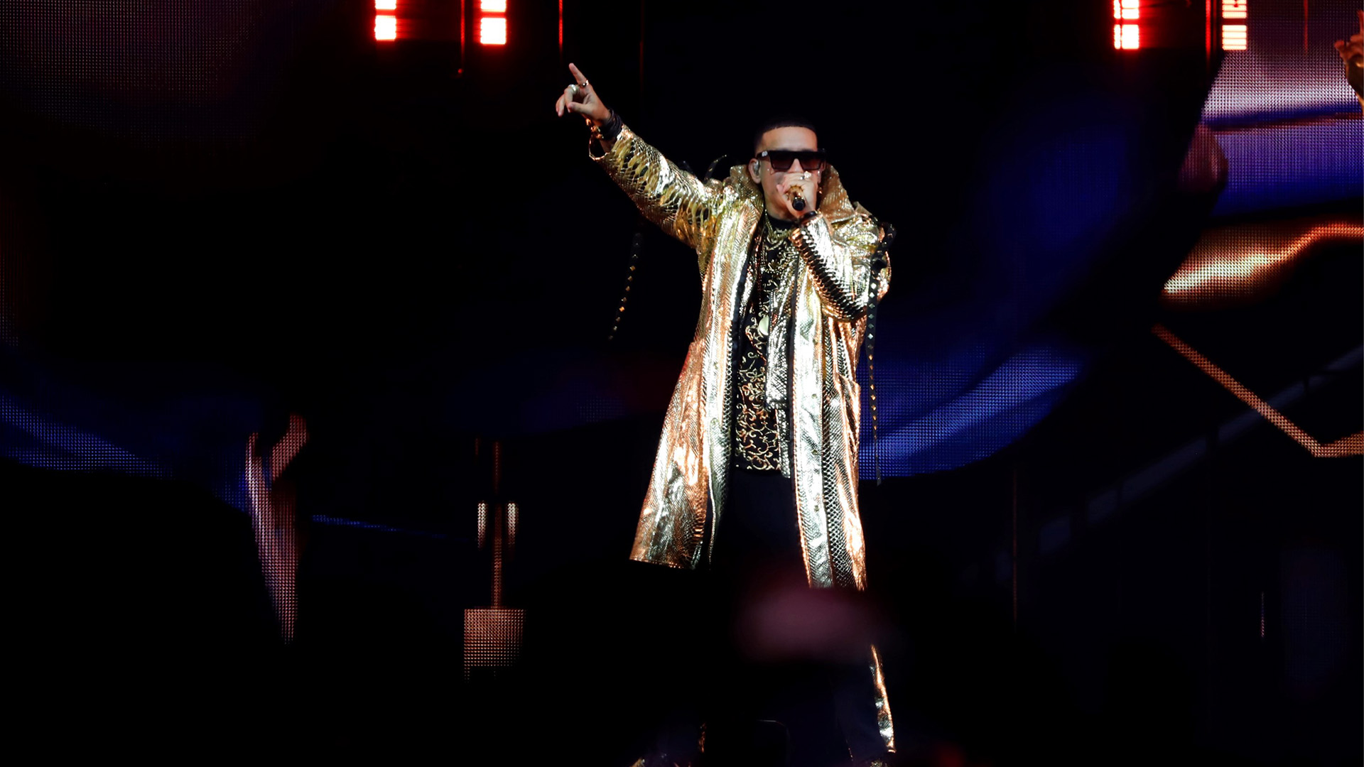 FBI allana propiedad de representante de Daddy Yankee en Puerto Rico