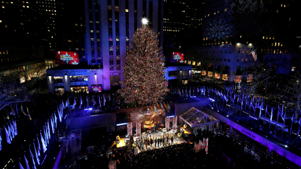 Llegó la Navidad a Nueva York con encendido del árbol del Rockefeller Center