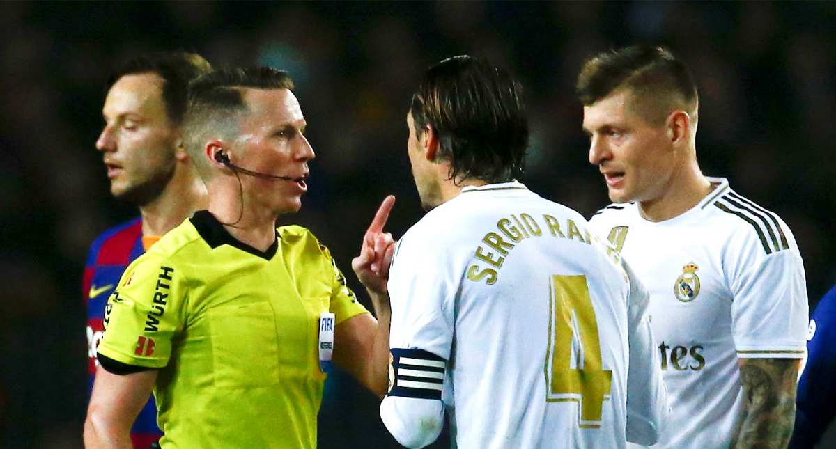 “Se ve bastante claro que son dos penaltis”, recrimina Sergio Ramos al VAR