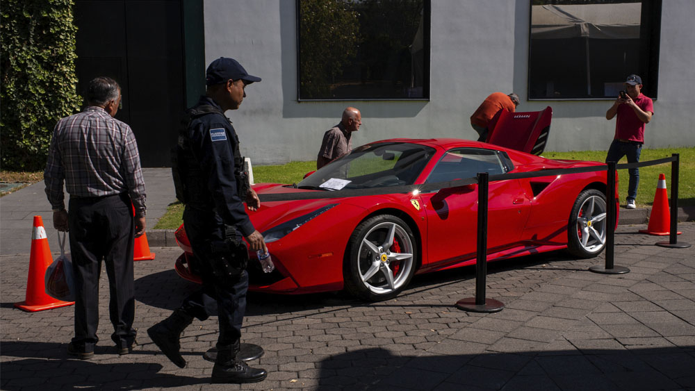 ‘Madre de todas las subastas’ en Los Pinos recauda casi 80 mdp