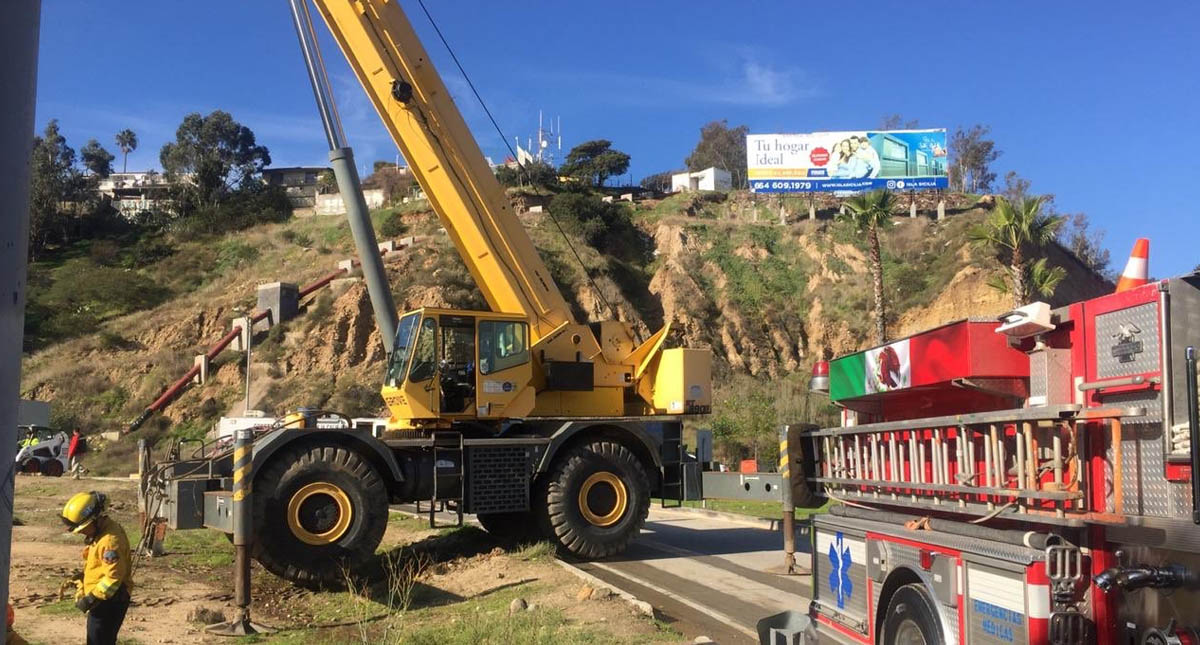 Sigue la limpieza en Tijuana tras inundación