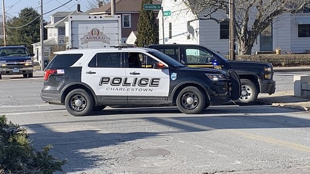 Tiroteo deja un muerto y dos heridos en Rhode Island Tiroteo deja un muerto y dos heridos en Rhode Island