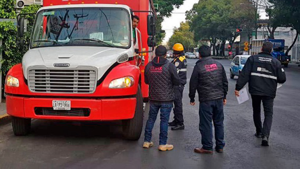 Anuncian nuevas reglas para el transporte de carga en el Valle de México
