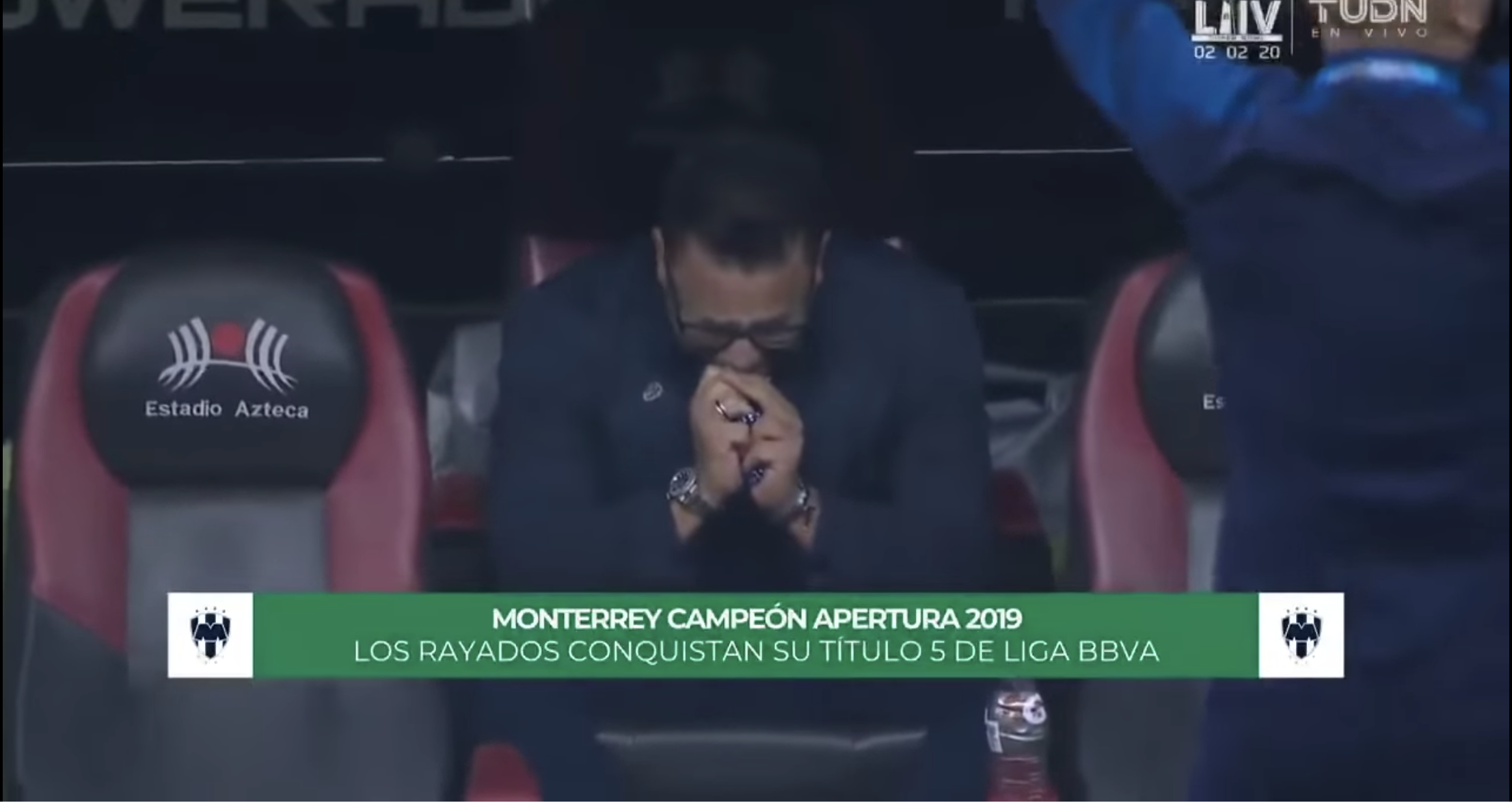 ‘Turco’ Mohamed rompe en llanto tras ganar la Liga MX